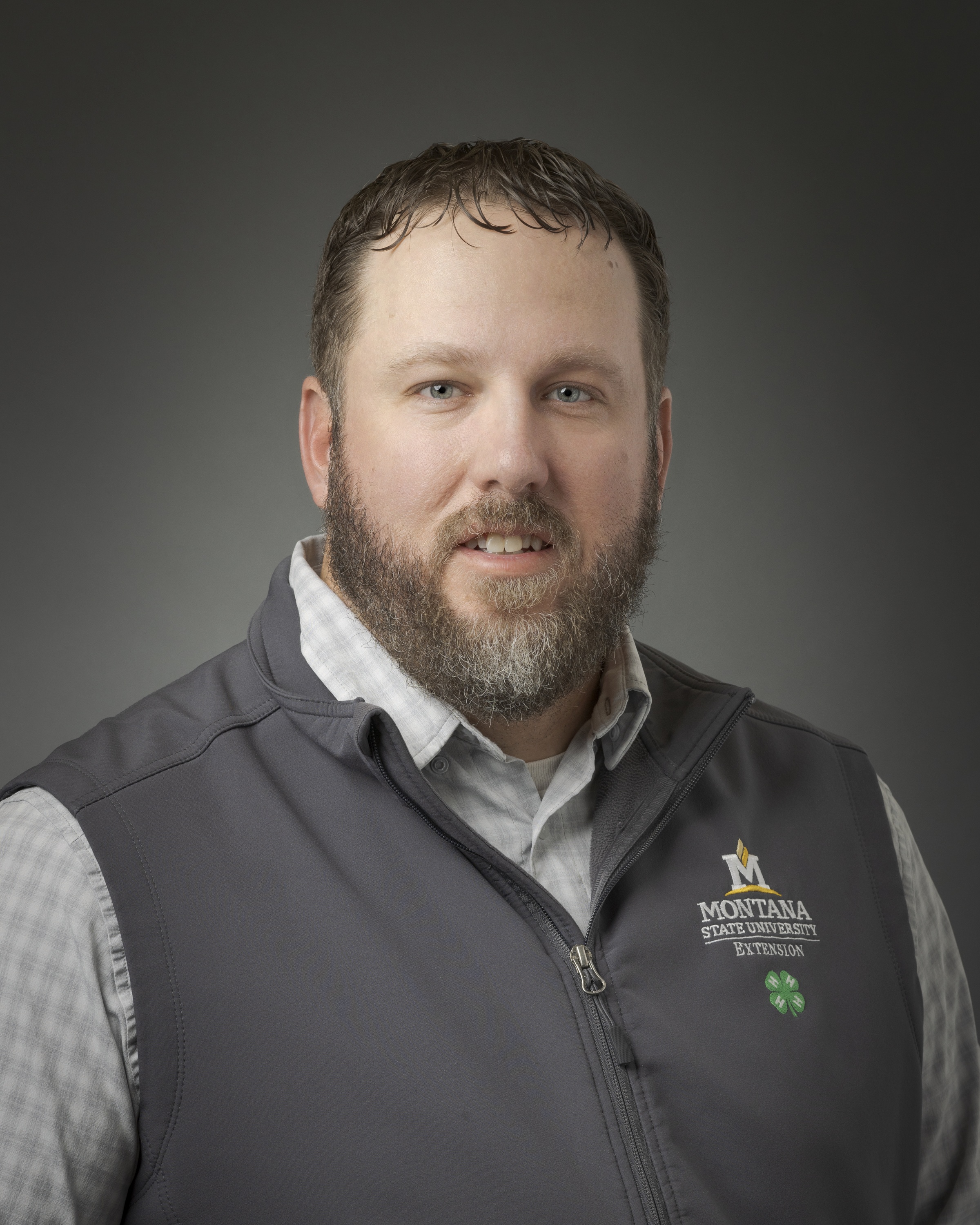 Head shot- Kelton