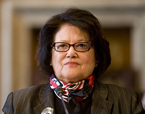 Elouise Cobell 